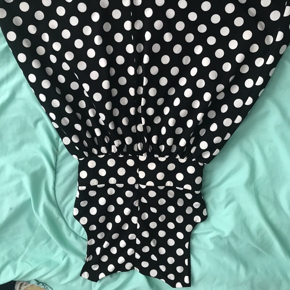 Polka got sleeveless dress - Picture 2 of 3